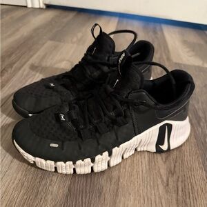 Nike Free Metcon 5 Black/White